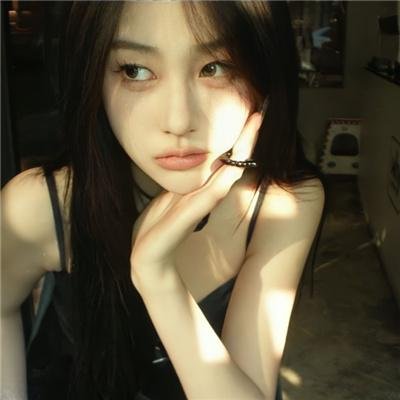 我靠SSS救世主系统横穿末日